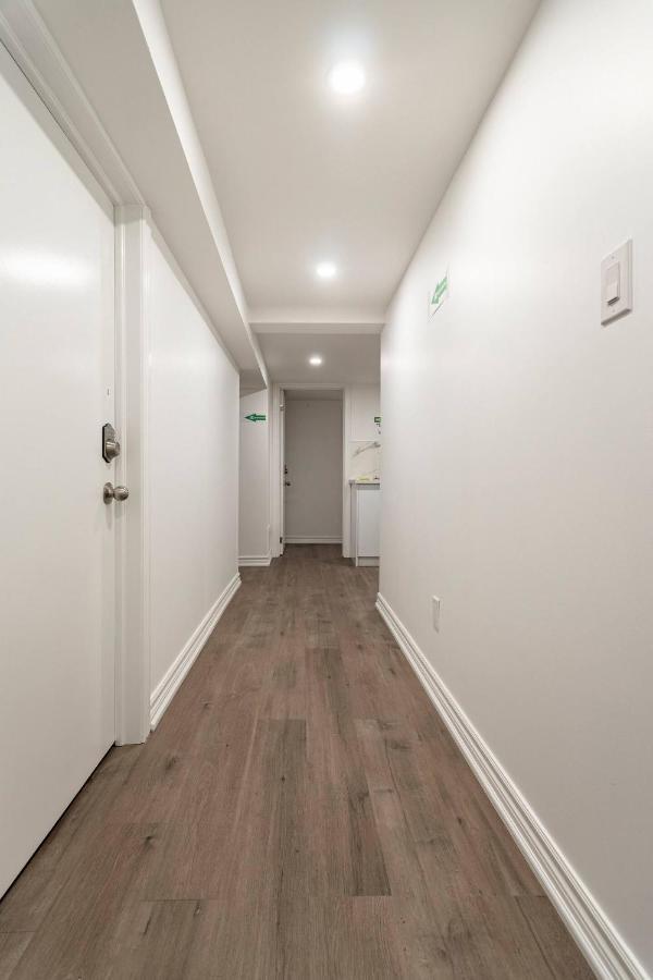 טורונטו Simple & Tidy Private Rooms מראה חיצוני תמונה